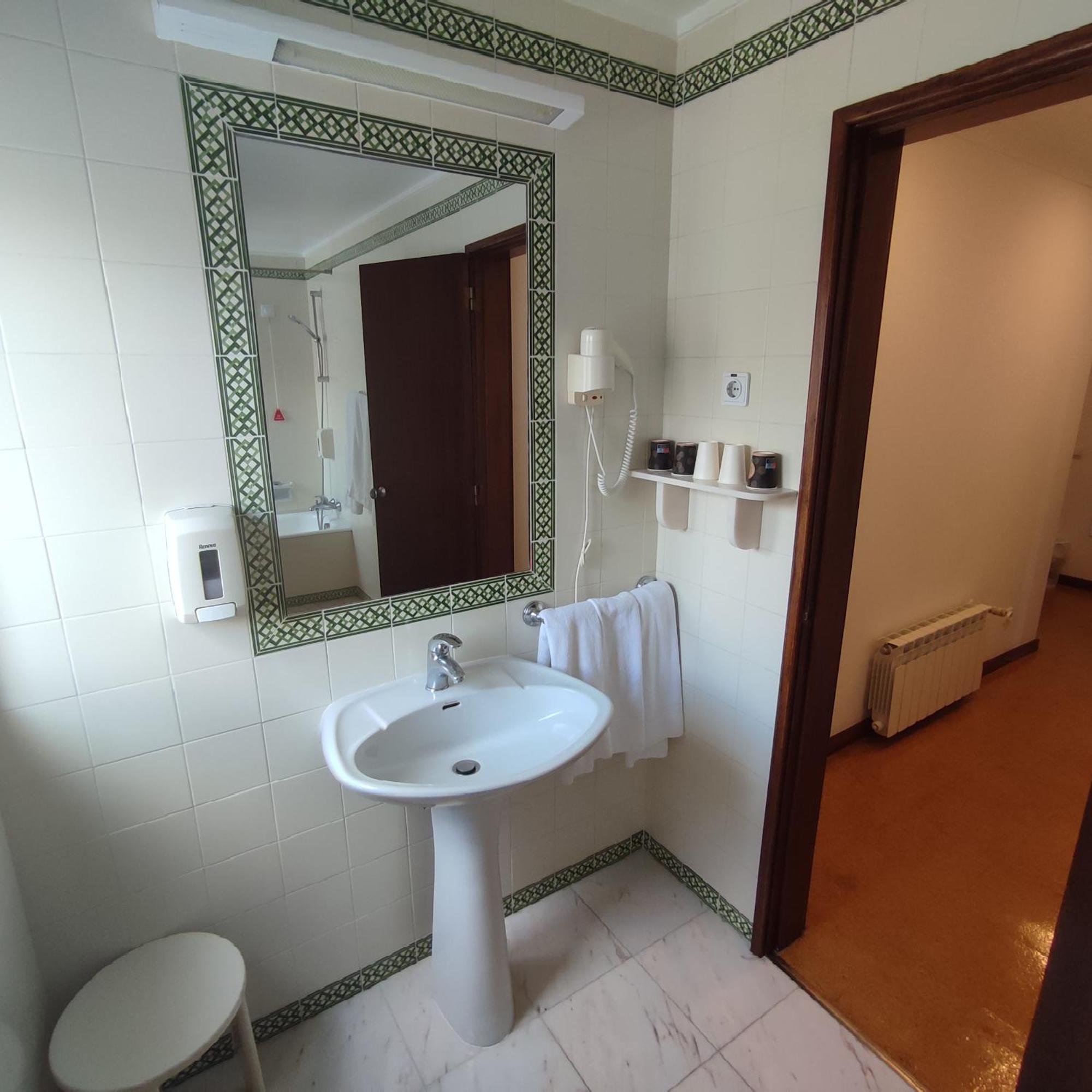 Hotel Irmas Dominicanas - Fatima By Flagworld Hotels Ngoại thất bức ảnh